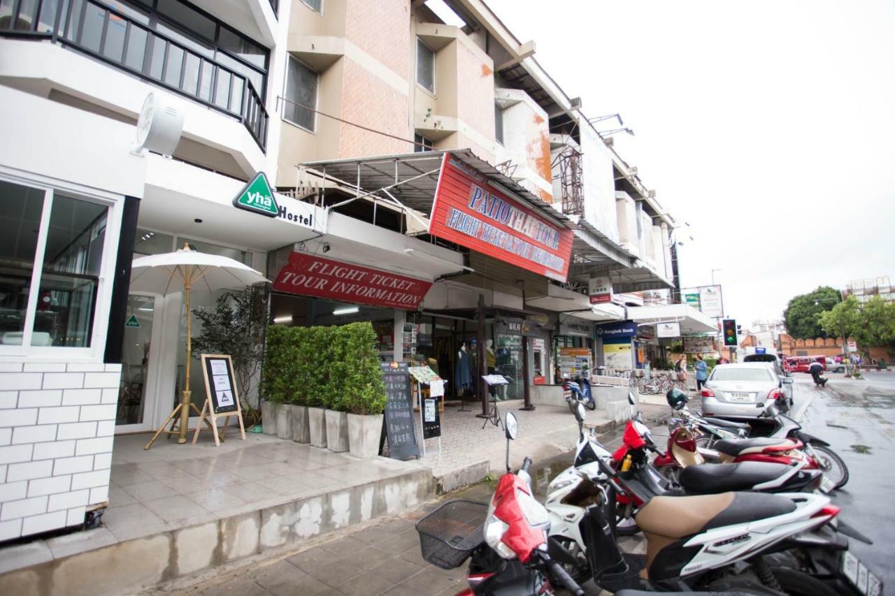 Yha Thapae Station Hostel Chiang Mai Buitenkant foto